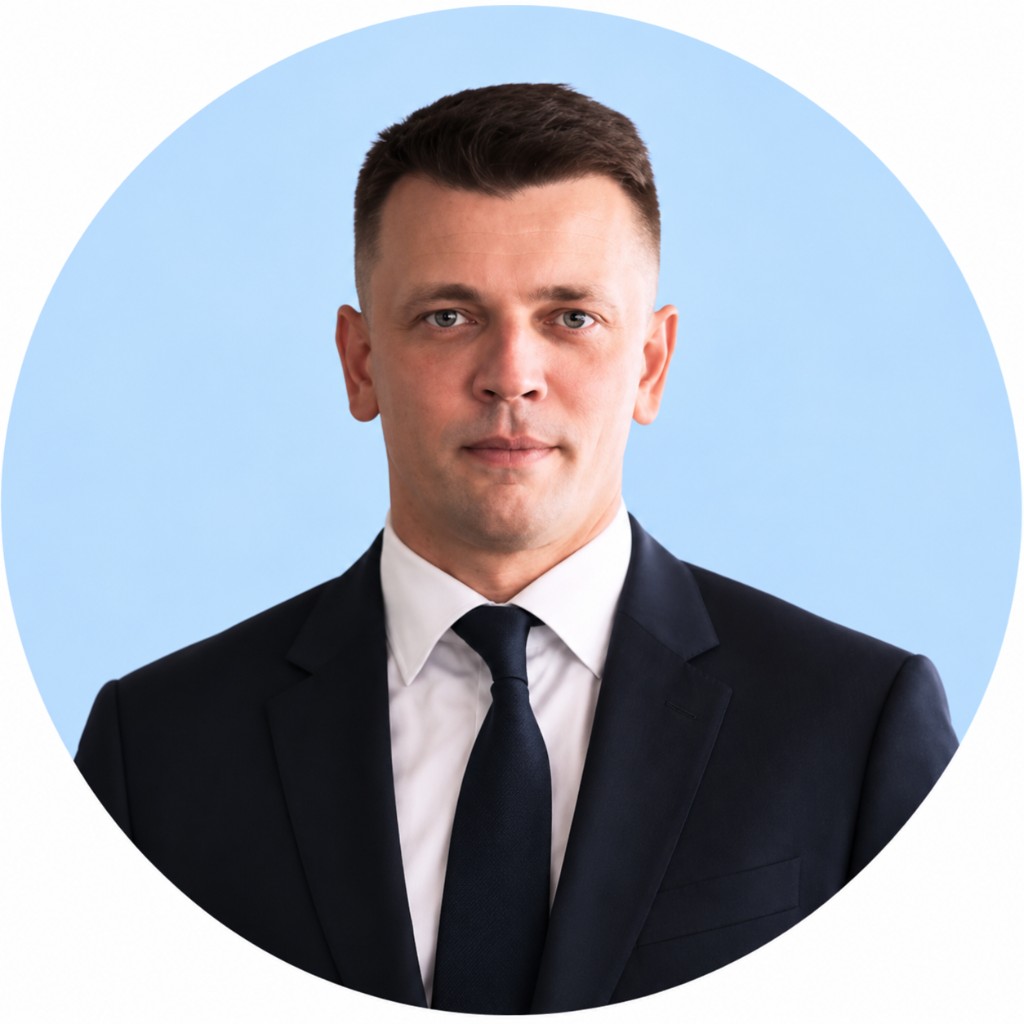 Maxim Alexeev, counselor